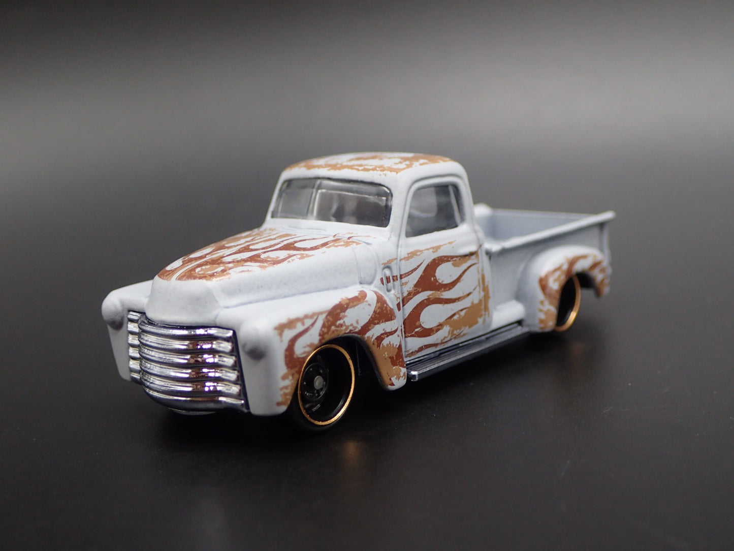 1947-1953 CHEVY CHEVROLET PICKUP TRUCK GRAY 1:64 SCALE DIORAMA DIECAST MODEL CAR