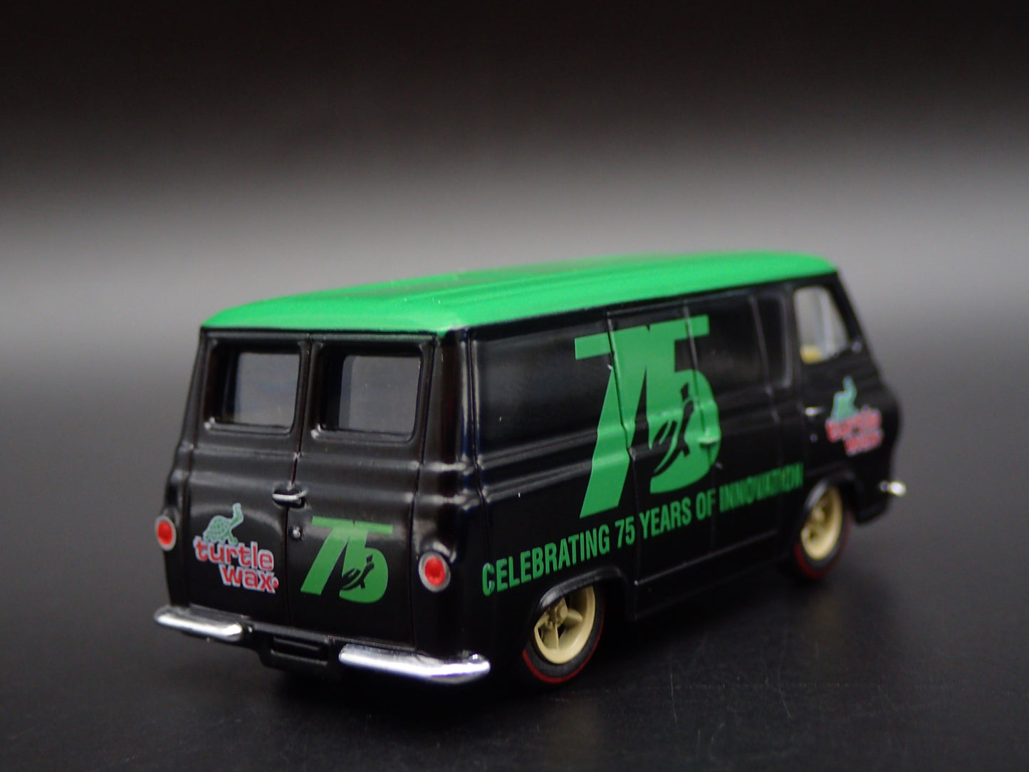 1963 63 FORD ECONOLINE DELIVERY VAN TURTLE WAX BLACK 1:64 DIECAST MODEL CAR