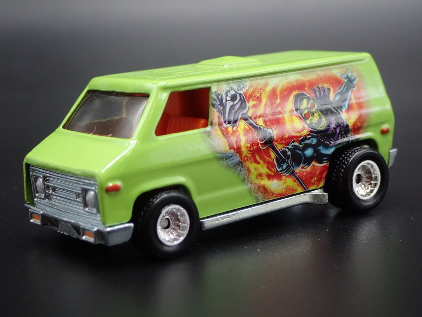 1970'S DODGE SUPER VAN MASTERS OF THE UNIVERSE MOTU 1:64 SCALE DIECAST MODEL CAR