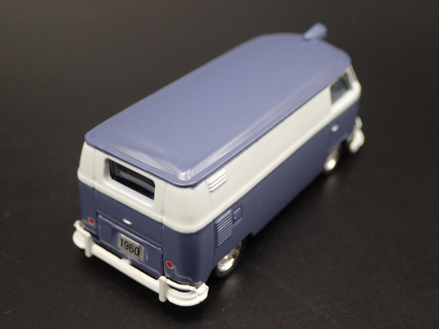 1950-1967 VW VOLKSWAGEN TYPE 2 T1 PANEL VAN 1:64 SCALE DIORAMA DIECAST MODEL CAR