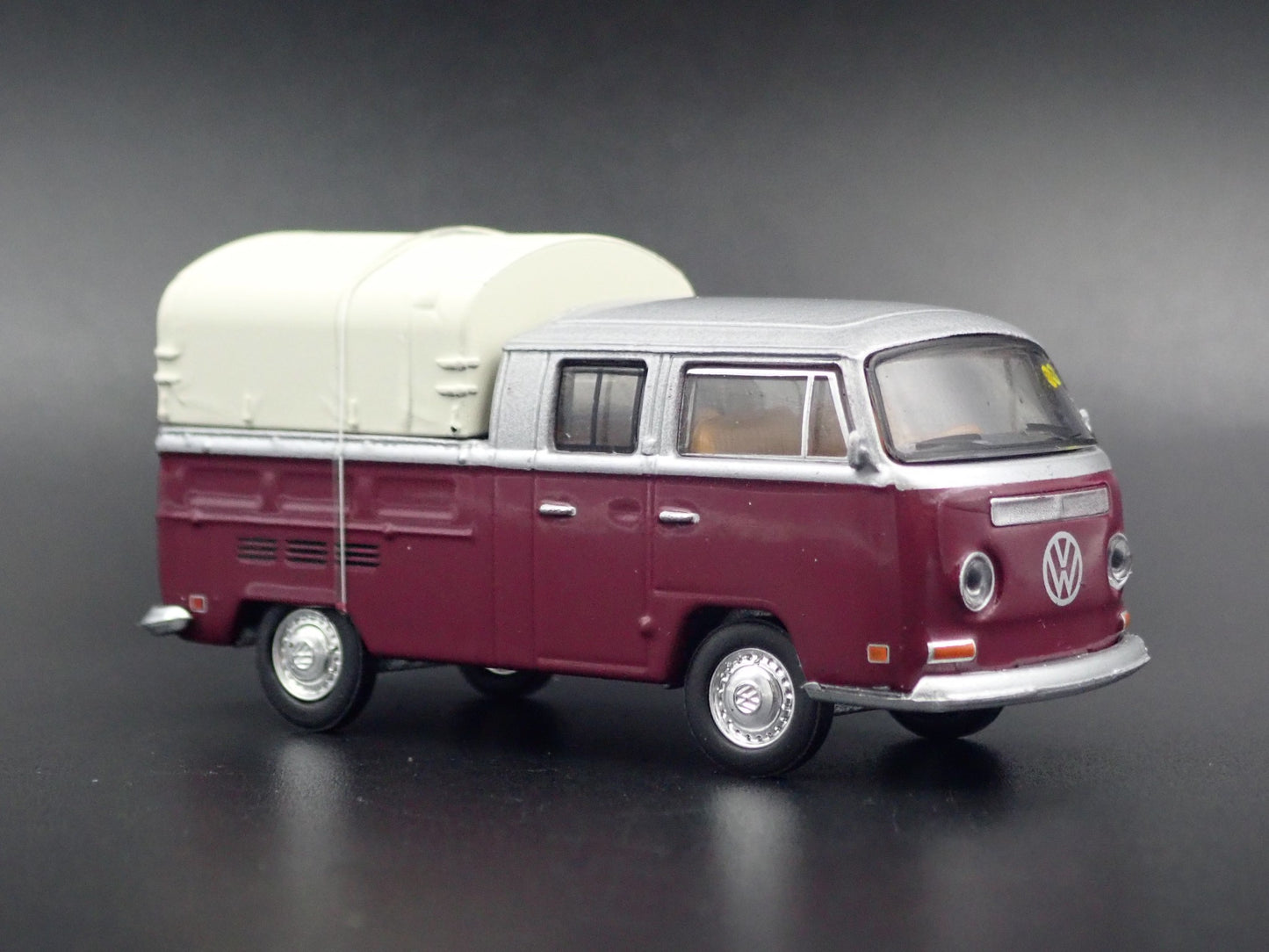 1967-1979 VW VOLKSWAGEN TYPE 2 DOUBLE CAB PICKUP 1/64 SCALE DIECAST MODEL CAR