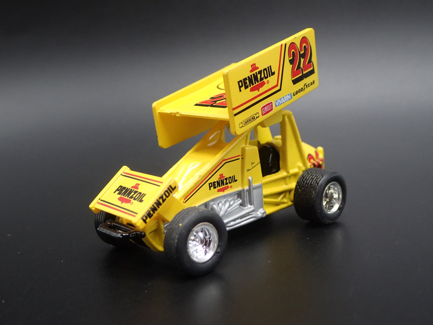 SPRINT CAR #22 JAC HAUDENSCHILD PENNZOIL 1:64 SCALE DIORAMA DIECAST MODEL CAR