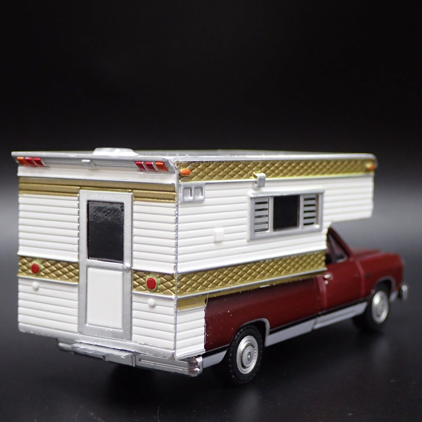 1981 81 DODGE RAM D250 ROYAL CAMPER PICKUP TRUCK 1/64 SCALE DIECAST MODEL CAR3