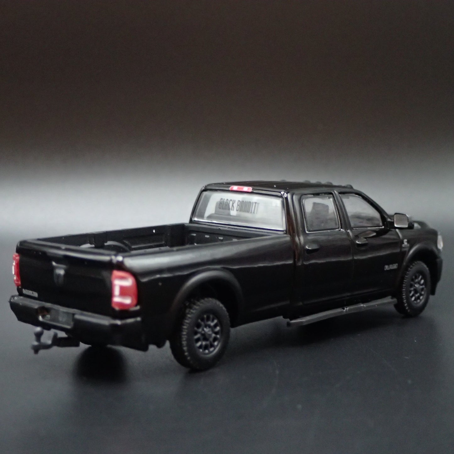 2019-2025 RAM 2500 LARAMIE CREW CAB TRUCK W/ HITCH 1/64 SCALE DIECAST MODEL CAR