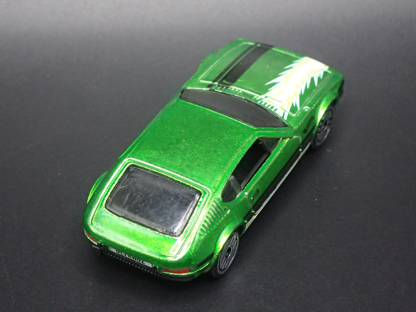 1972-1976 VW VOLKSWAGEN SP2 1:64 SCALE COLLECTIBLE DIORAMA DIECAST MODEL CAR