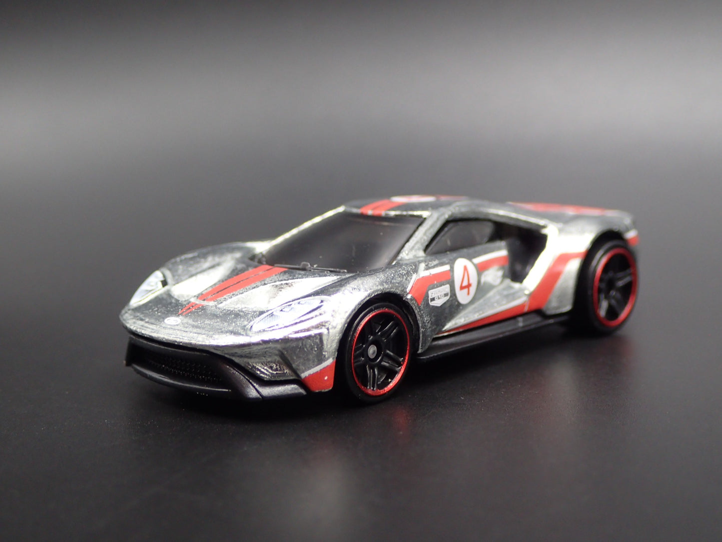 2017-2022 FORD GT SUPERCAR SILVER RARE 1:64 SCALE COLLECTIBLE DIECAST MODEL CAR