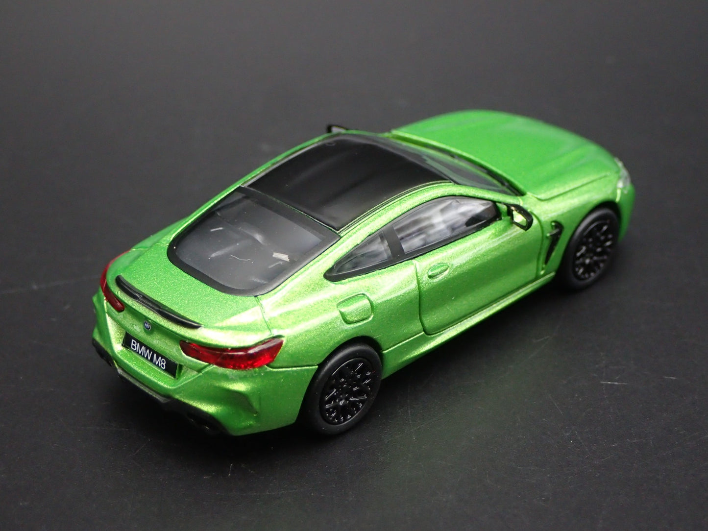 2019-2025 BMW M8 COUPE GREEN 1:64 SCALE COLLECTIBLE DIORAMA DIECAST MODEL CAR