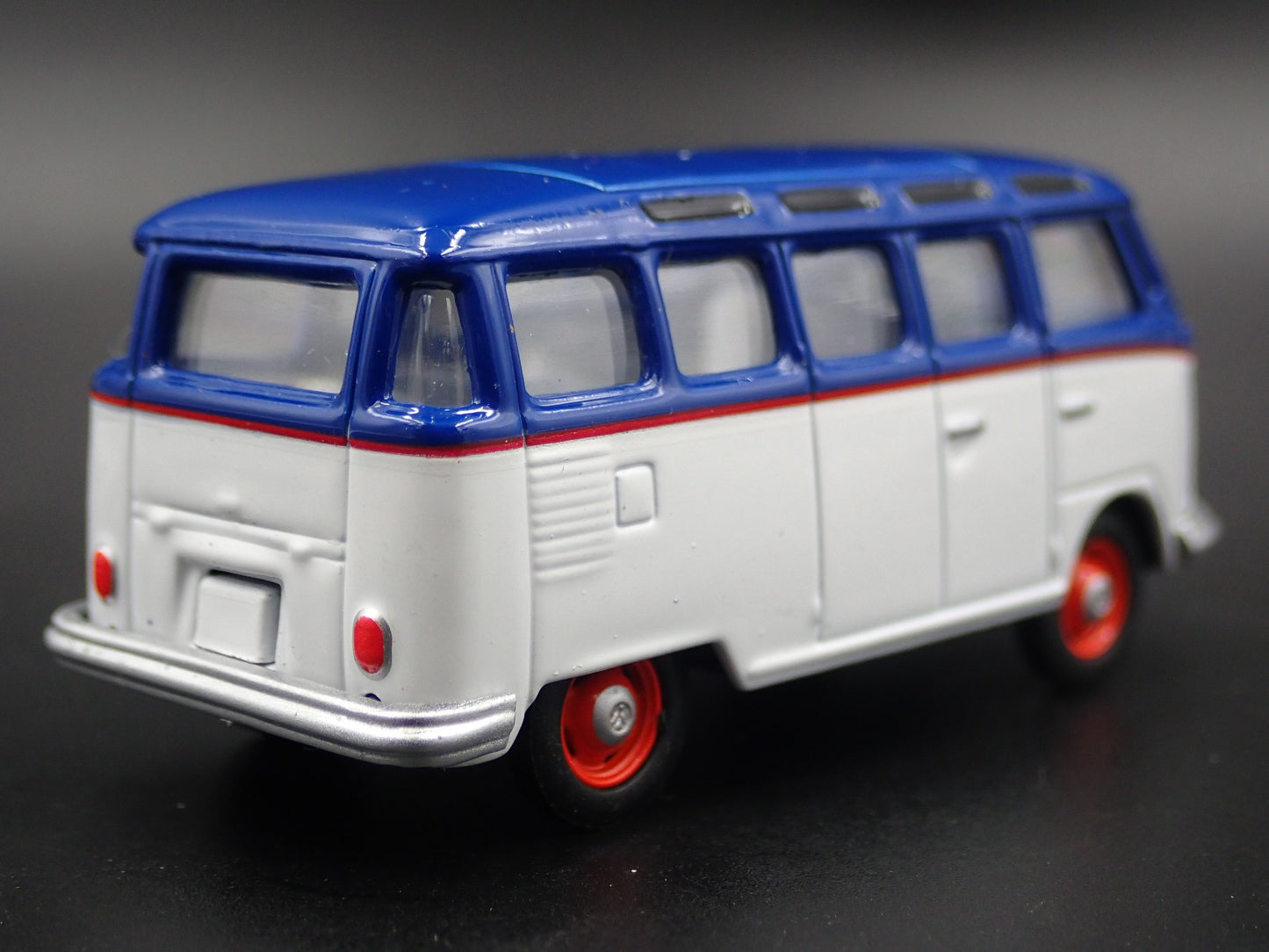 1950-1967 VW VOLKSWAGEN TYPE 2 T1 23 WINDOW BUS 1:64 SCALE DIECAST MODEL CAR