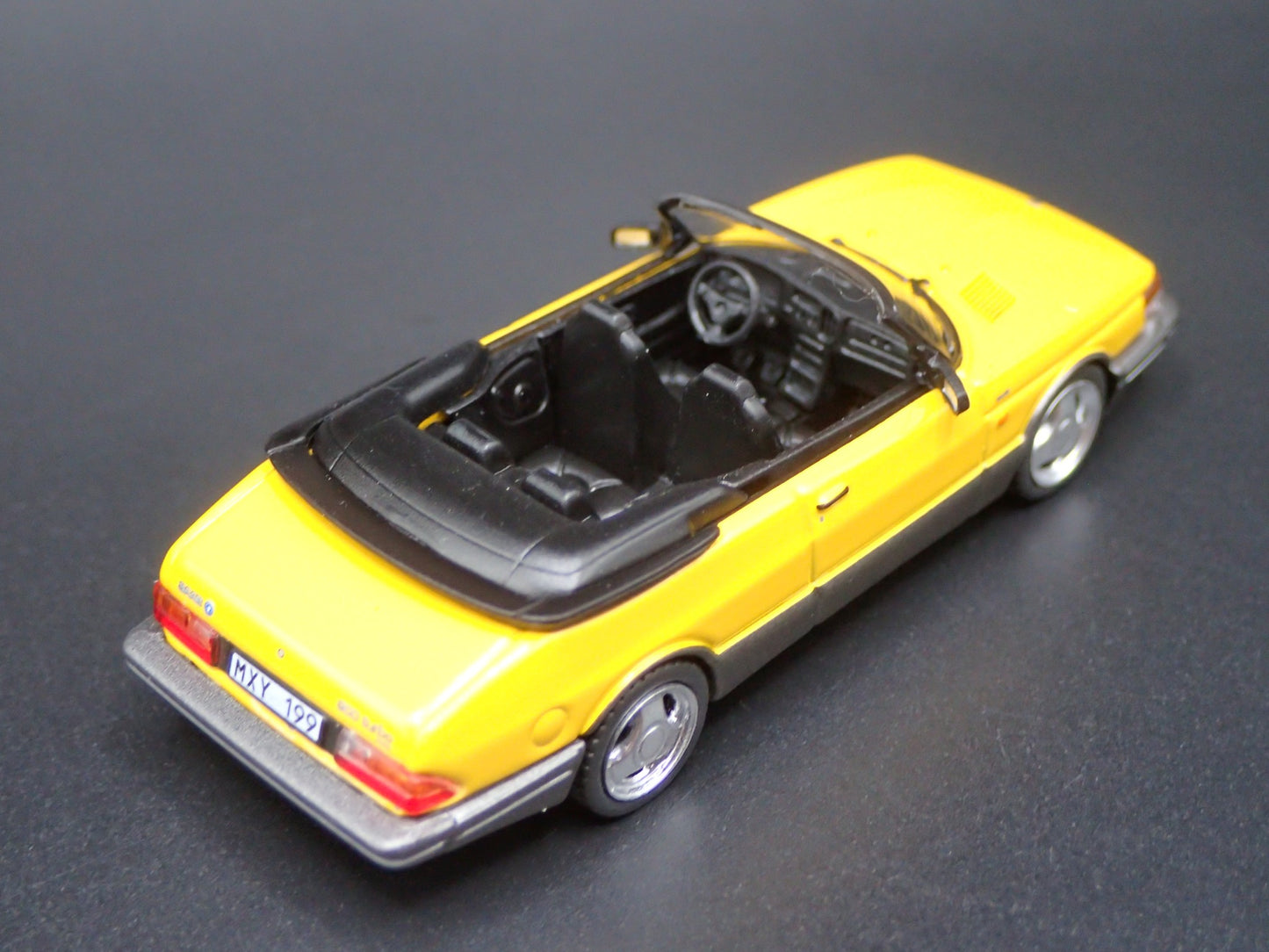 1978-1998 SAAB 900 TURBO CONVERTIBLE YELLOW 1/64 SCALE DIORAMA DIECAST MODEL CAR