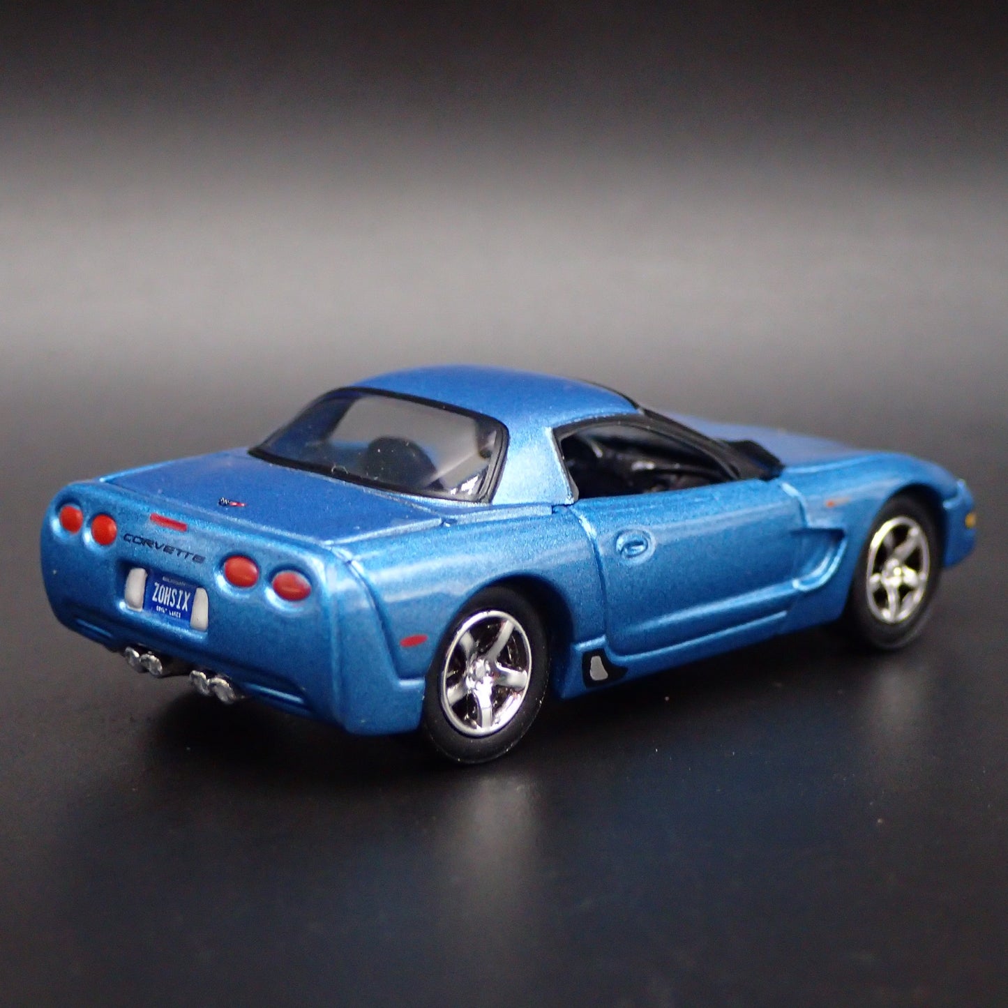 1997-2004 CHEVY CHEVROLET CORVETTE Z06 C5 1:64 SCALE DIORAMA DIECAST MODEL CAR