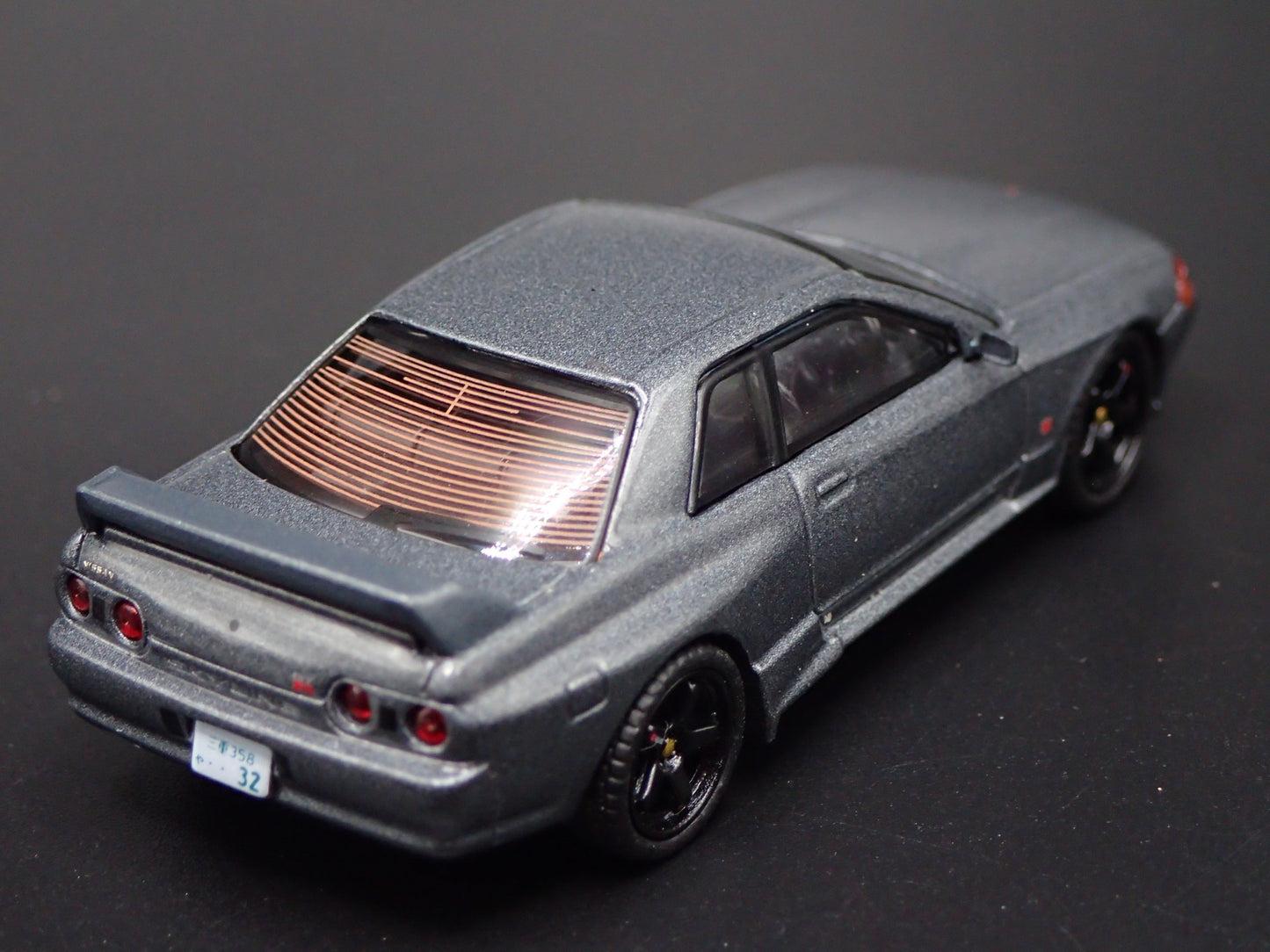 1989-1994 NISSAN SKYLINE GTR R32 BNR32 GRAY MATSUDA 1:64 SCALE DIECAST MODEL CAR