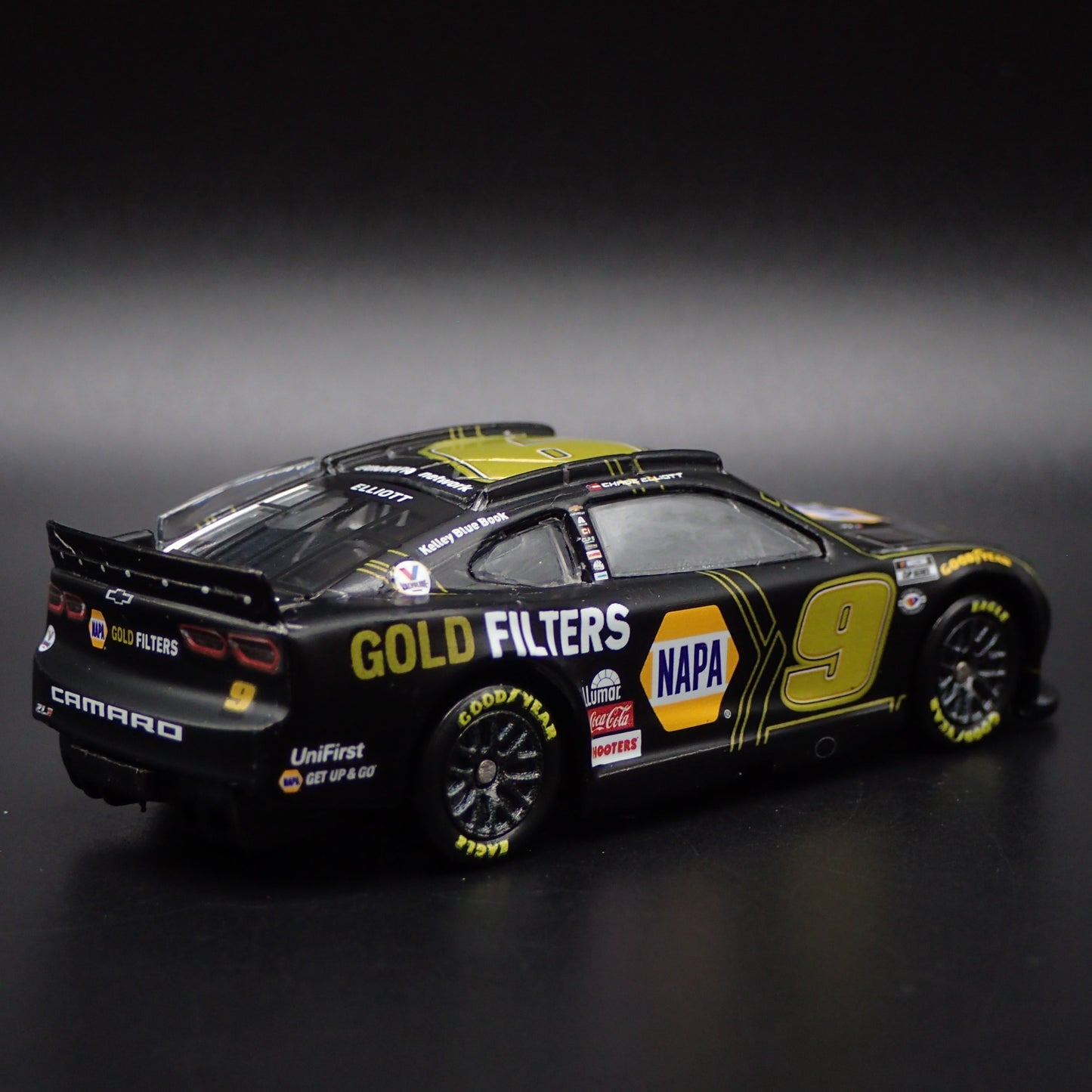 2023 23 CHEVY CAMARO ZL1 9 CHASE ELLIOTT NAPA GOLD NASCAR 1:64 DIECAST MODEL CAR