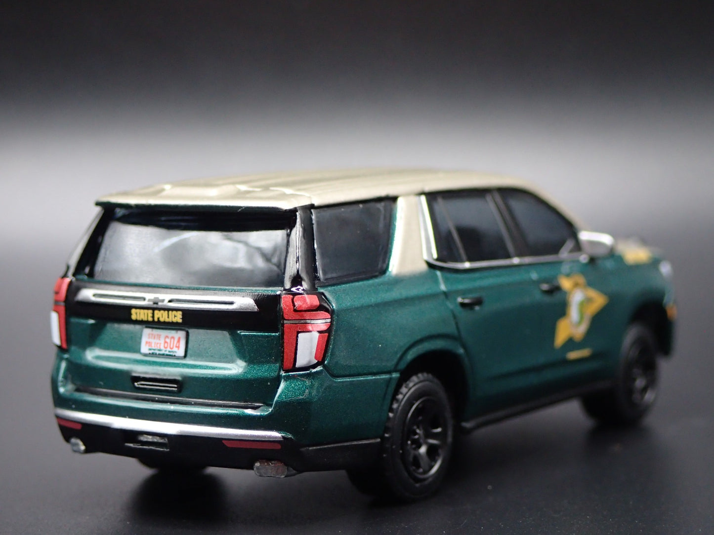 2023 23 CHEVY CHEVROLET TAHOE NEW HAMPSHIRE STATE POLICE 1:64 SCALE DIECAST CAR