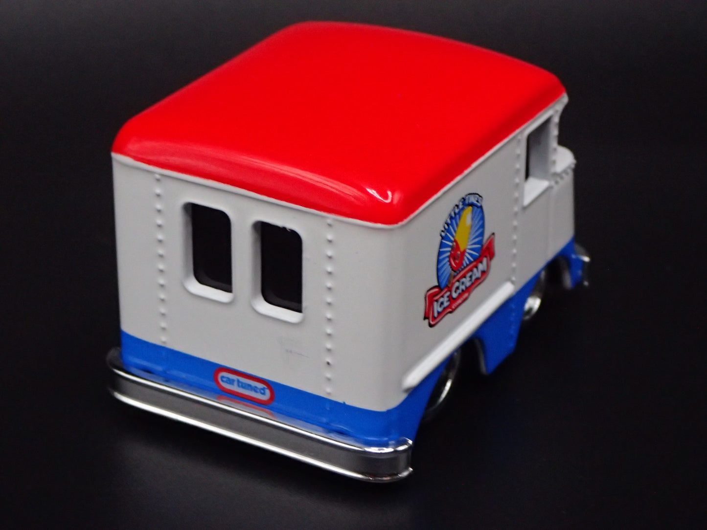 1954 54 GRUMAN STEP VAN CAR TUNED ICE CREAM 1/64 SCALE DIORAMA DIECAST MODEL CAR