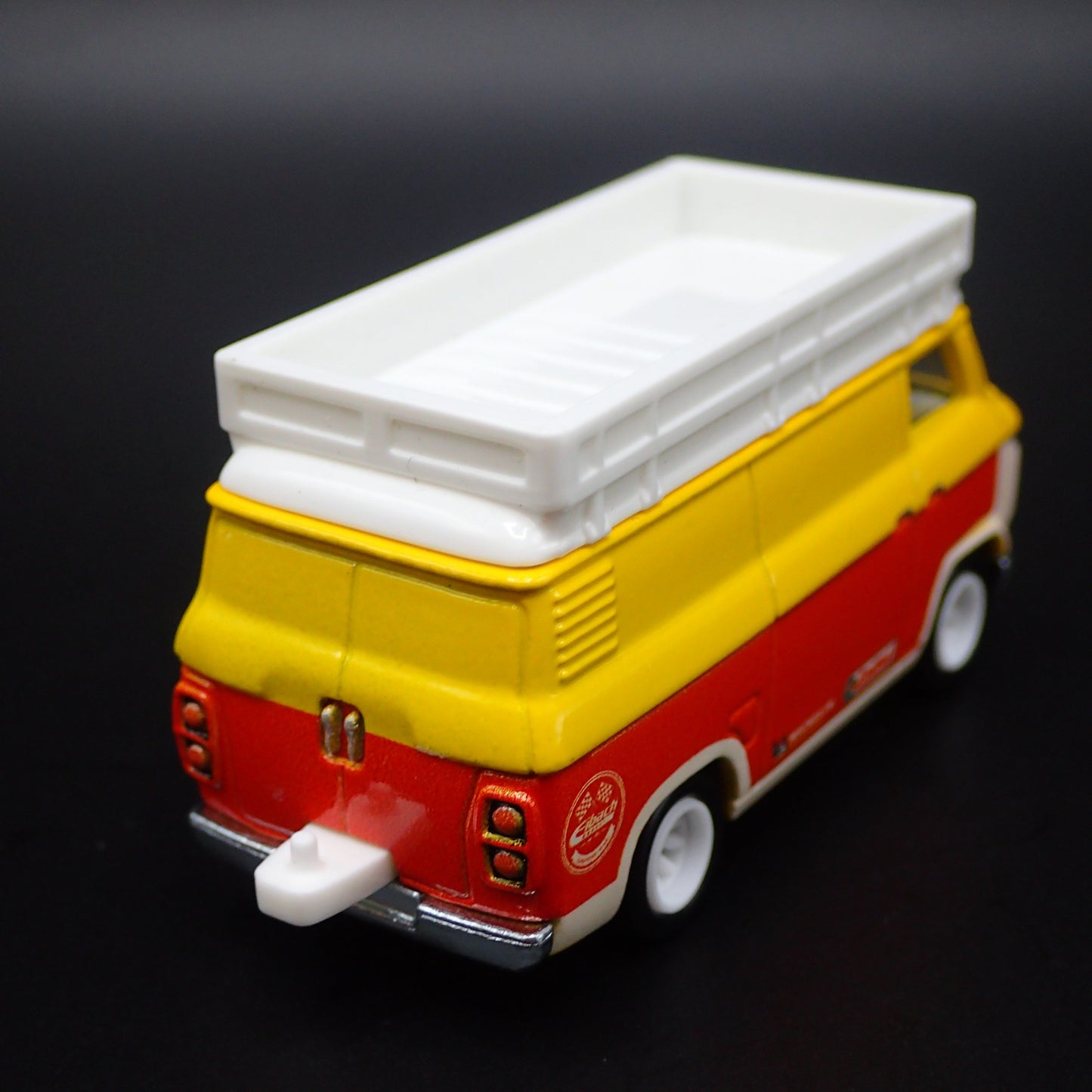 1965-1977 FORD TRANSIT SUPER VAN CASTROL RACING 1:64 SCALE DIECAST MODEL CAR