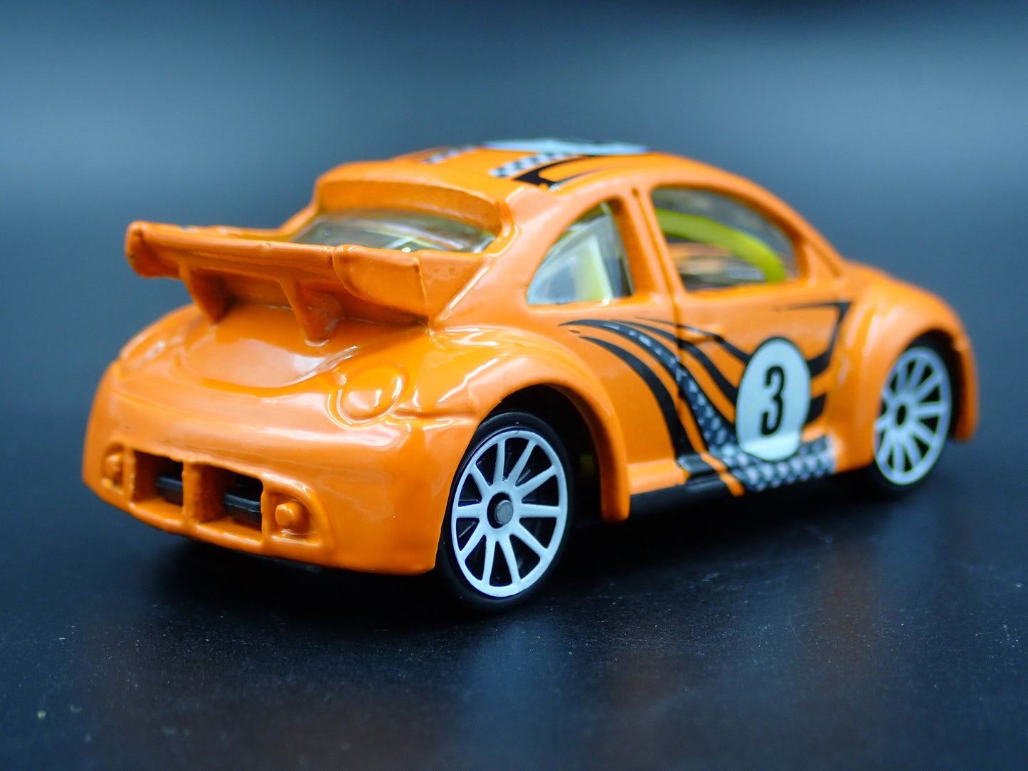 1998-2011 VW VOLKSWAGEN NEW BEETLE BUG CUP 1:64 SCALE DIORAMA DIECAST MODEL CAR