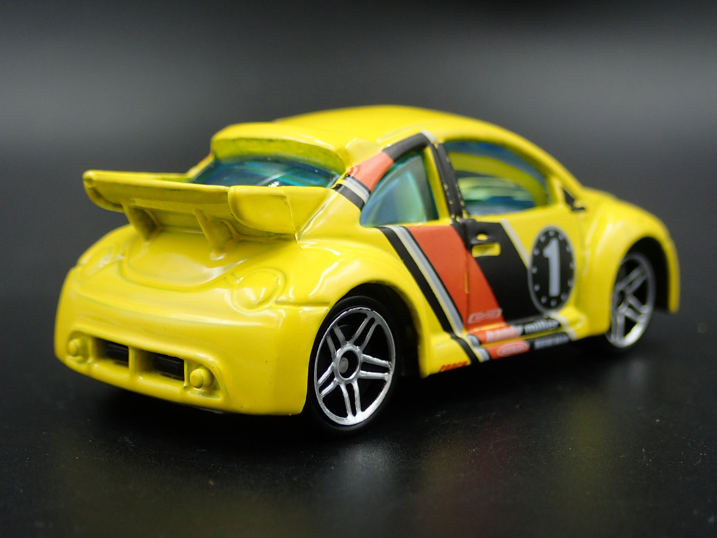 1998-2011 VW VOLKSWAGEN NEW BEETLE BUG CUP 1:64 SCALE DIORAMA DIECAST MODEL CAR