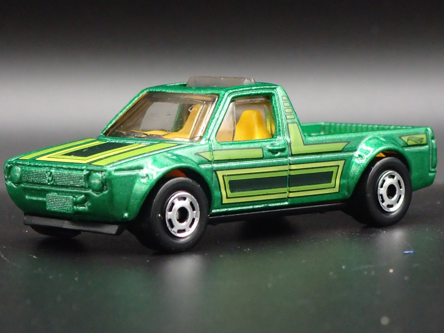 1979-1984 VW VOLKSWAGEN CADDY PICKUP TRUCK GREEN 1/64 SCALE DIECAST MODEL CAR