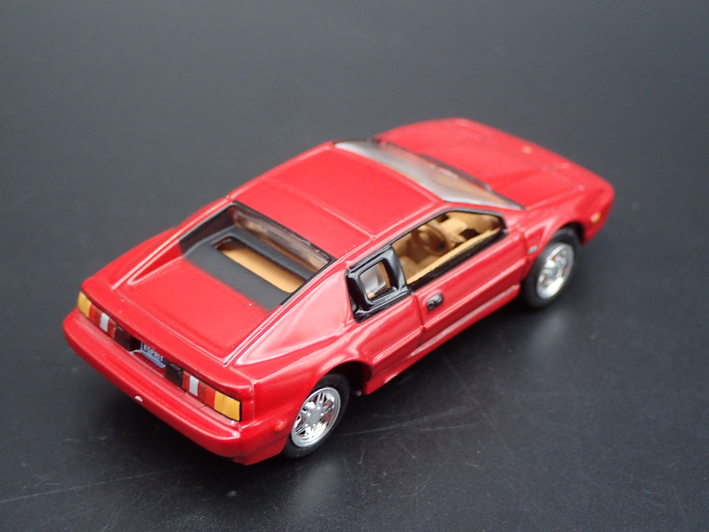 1988-1994 LOTUS ESPRIT RED 1:64 SCALE COLLECTIBLE DIORAMA DIECAST MODEL CAR