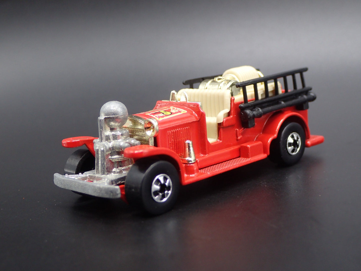 OLD NUMBER 5 FIRE TRUCK RED 1:64 SCALE COLLECTIBLE DIORAMA DIECAST MODEL CAR