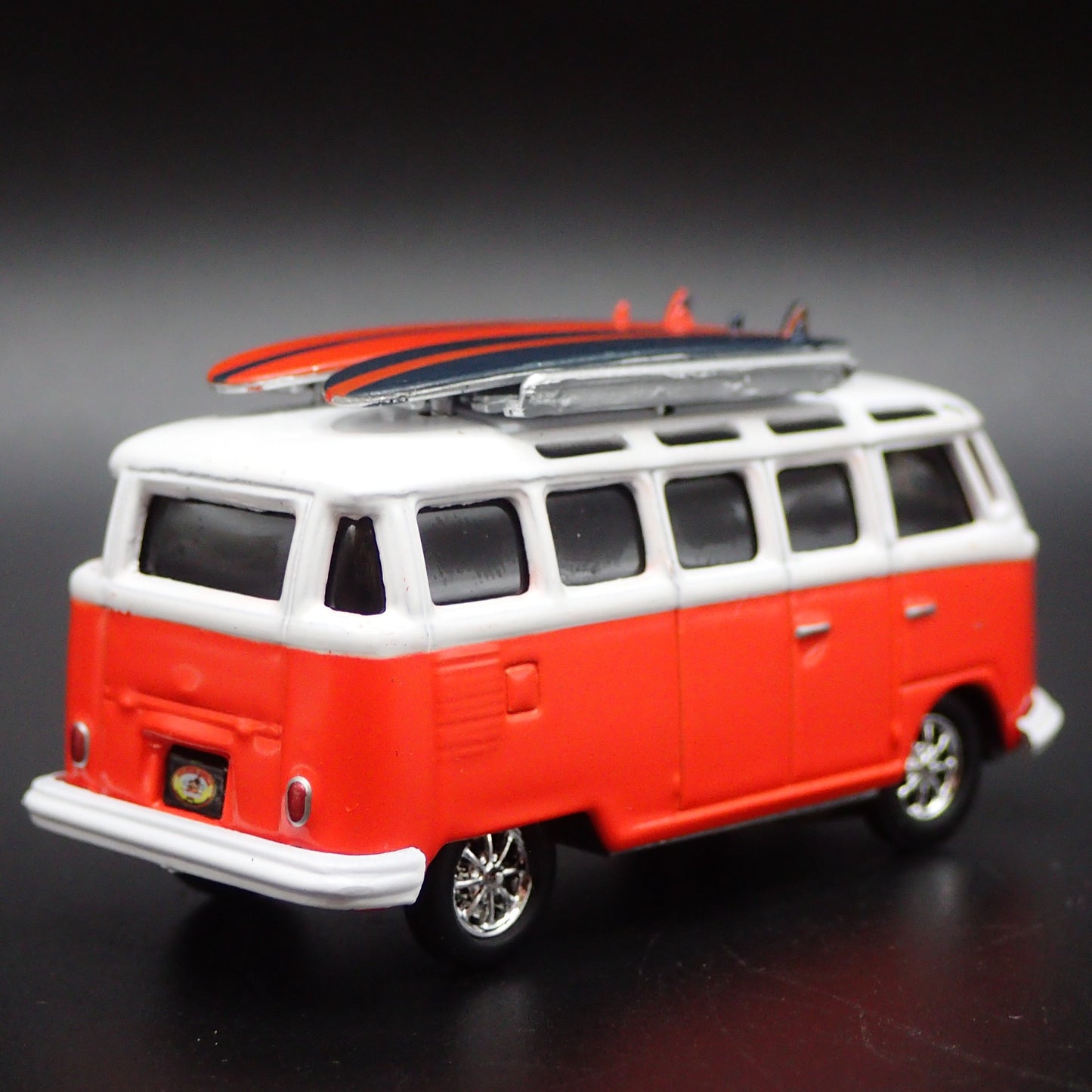 1950-1967 VW VOLKSWAGEN 23 WINDOW BUS SURFBOARDS 1:64 SCALE DIECAST MODEL CAR
