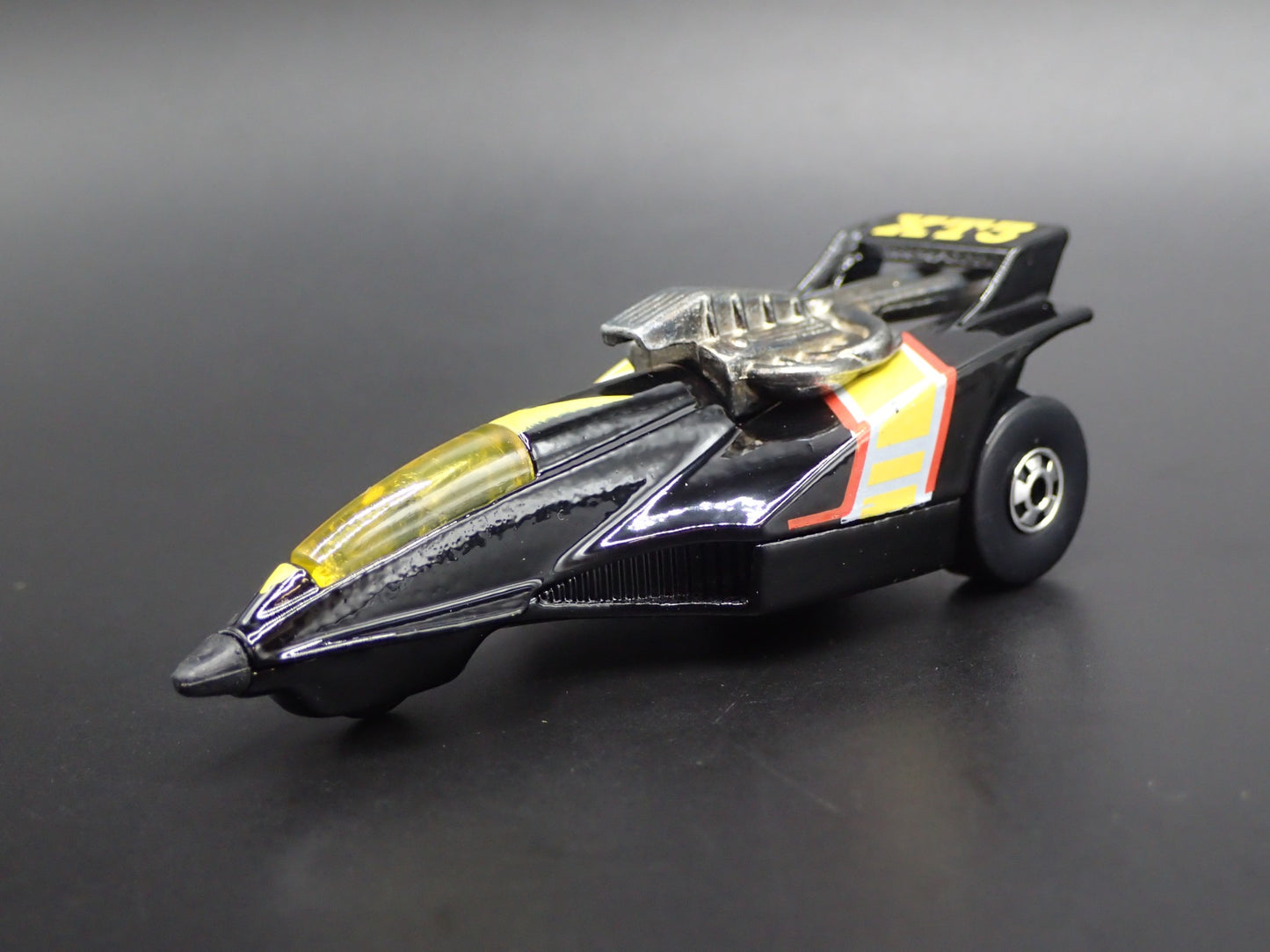 XT3 TRIKE HOT WHEELS ORGINAL 1:64 SCALE COLLECTIBLE DIORAMA DIECAST MODEL CAR