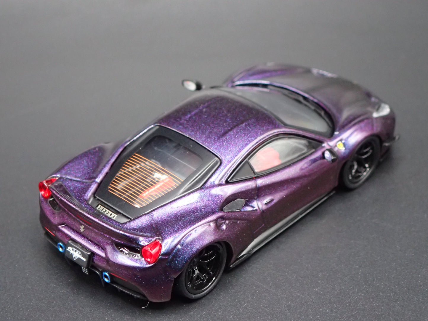 2015-2019 FERRARI 488 LB WORKS PURPLE 1:64 SCALE DIORAMA DIECAST MODEL CAR