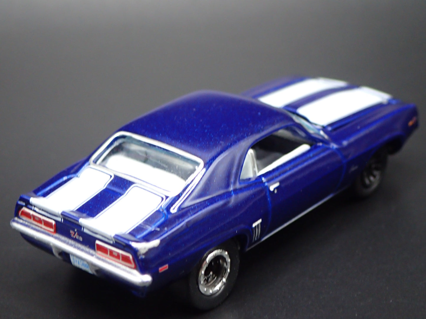 1969 69 CHEVY CHEVROLET CAMARO Z28 BLUE 1:64 SCALE COLLECTIBLE DIECAST MODEL CAR