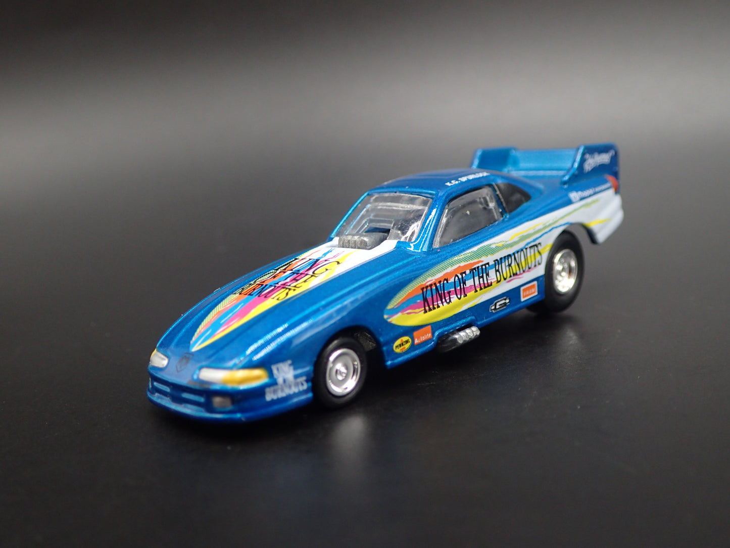 1995 DODGE AVENGER NHRA FUNNY CAR KING OF BURNOUTS 1/64 SCALE DIECAST MODEL CAR