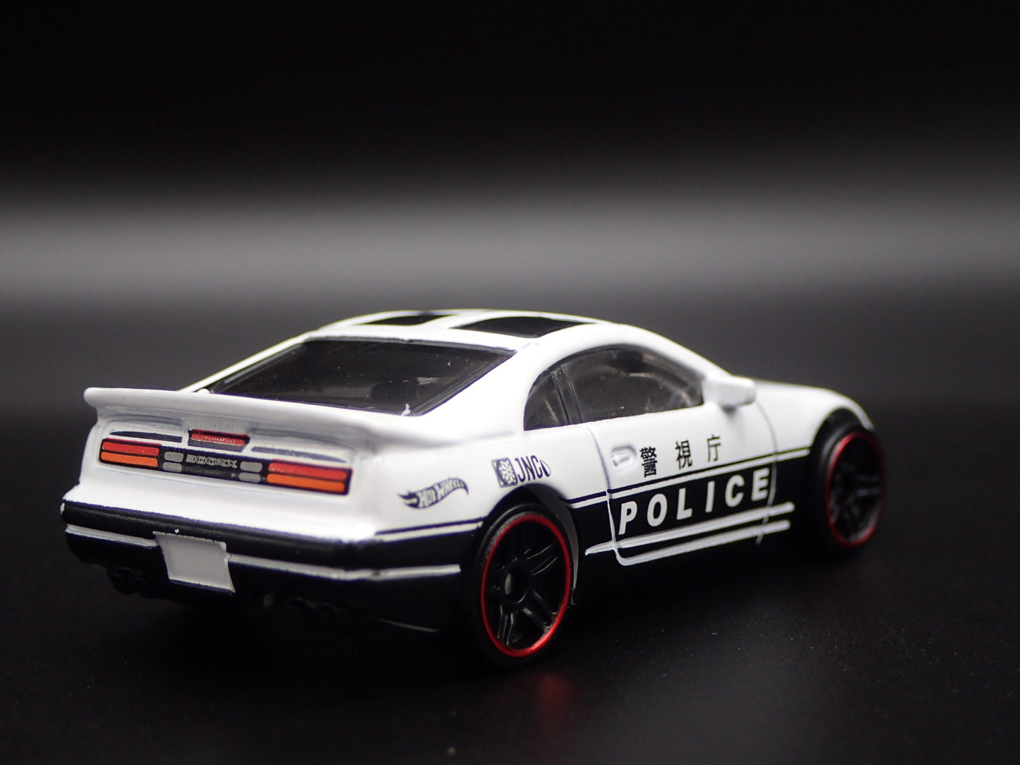 1989 -2000 NISSAN 300ZX POLICE 1:64 SCALE COLLECTIBLE DIORAMA DIECAST MODEL CAR