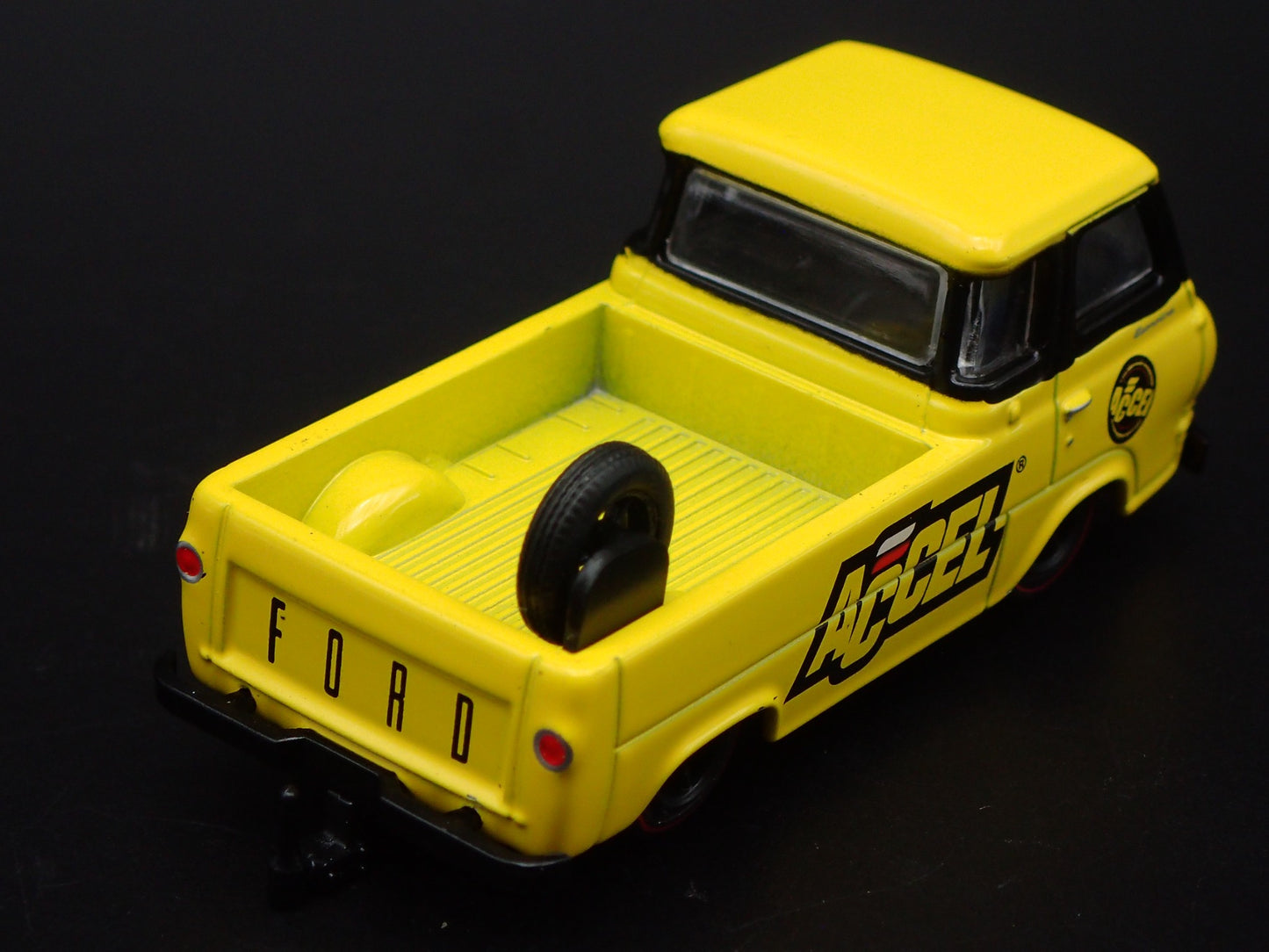 1964 64 FORD ECONOLINE PICKUP TRUCK ACCEL W/ HITCH 1:64 SCALE DIECAST MODEL CAR