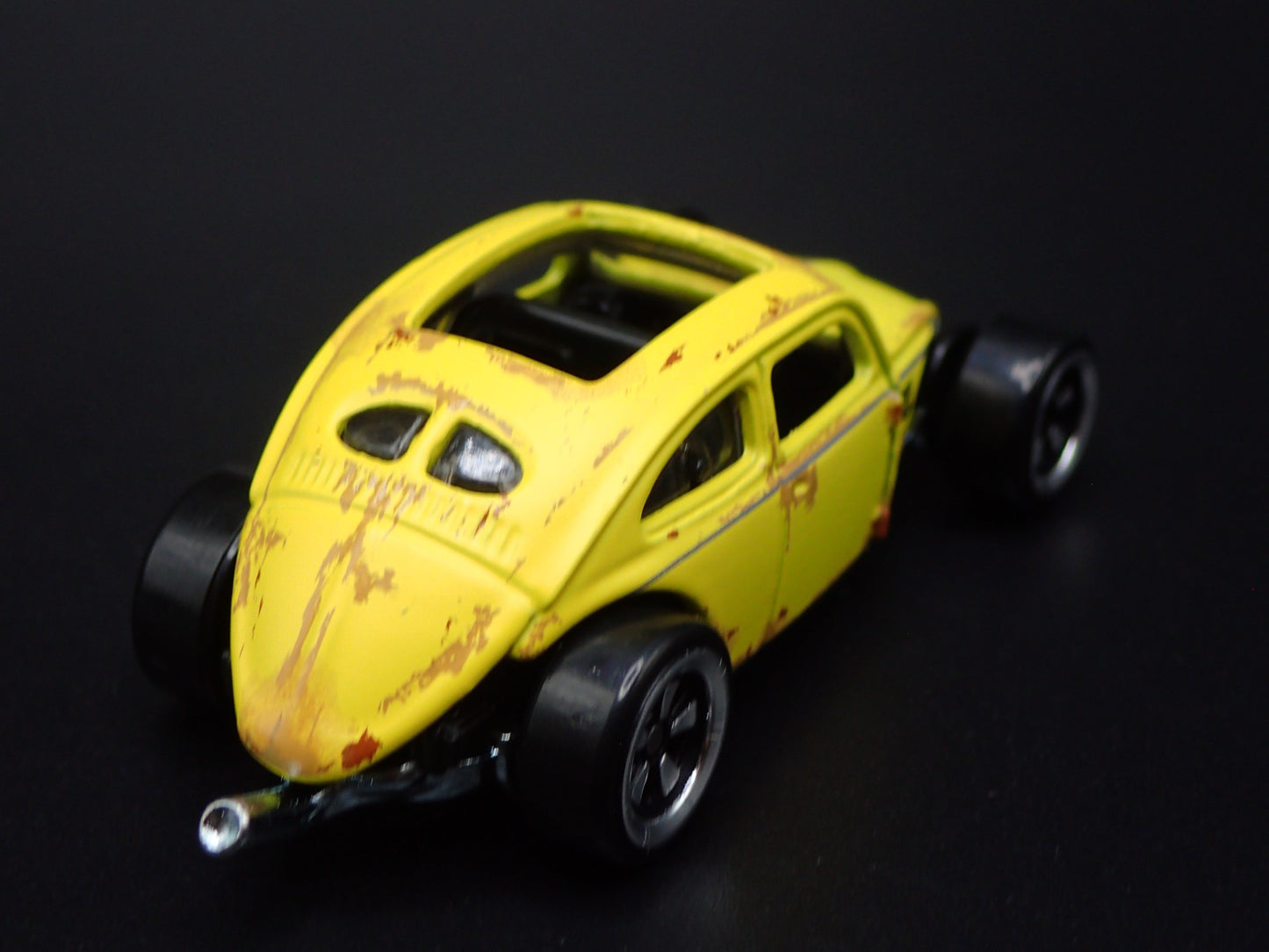 CUSTOM VW VOLKSWAGEN BEETLE BUG TRANSFORMER 1/64 SCALE DIORAMA DIECAST MODEL CAR
