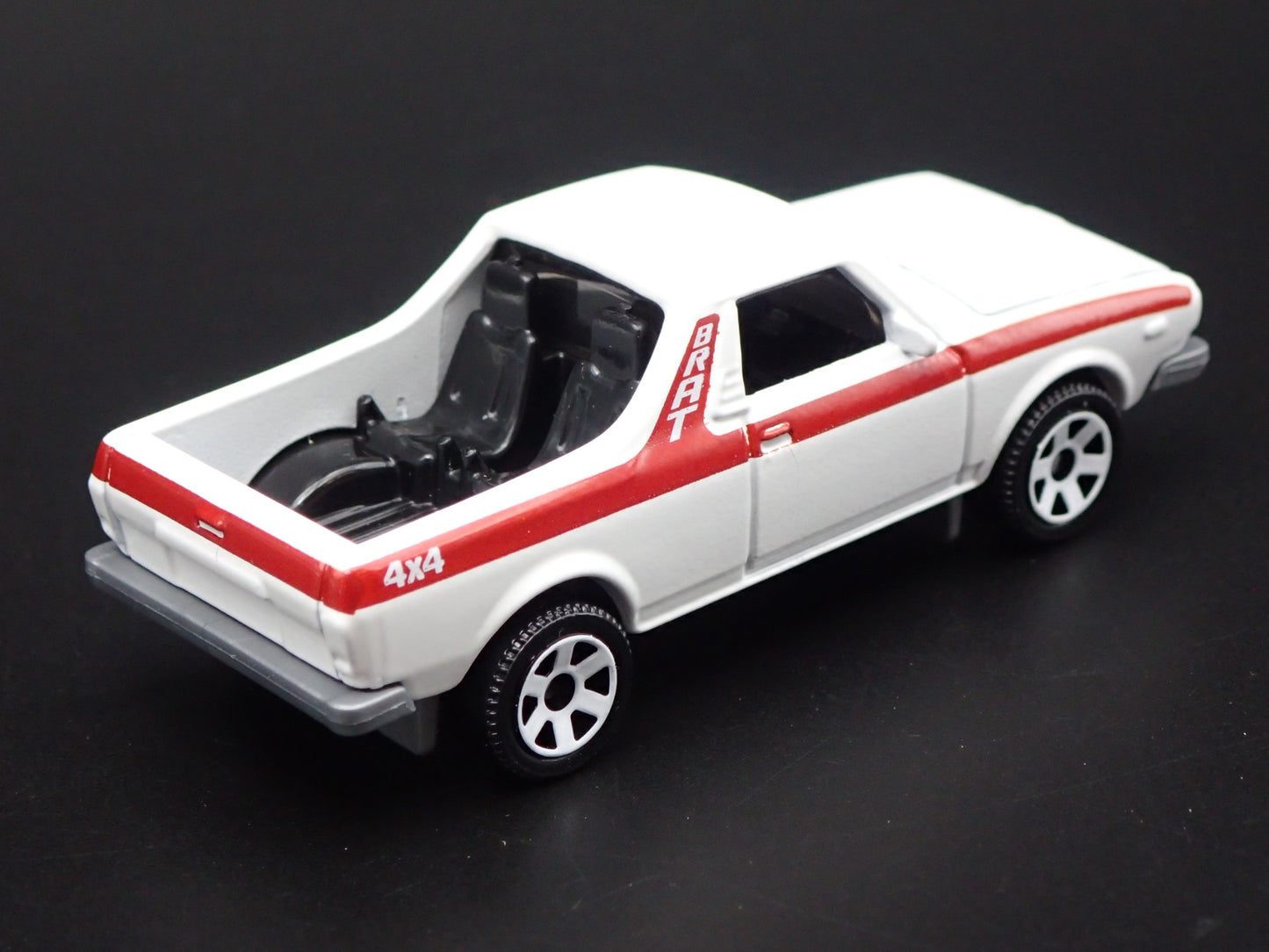 1970-1981 SUBARU BRAT PICKUP TRUCK WHITE 1:64 SCALE DIORAMA DIECAST MODEL CAR