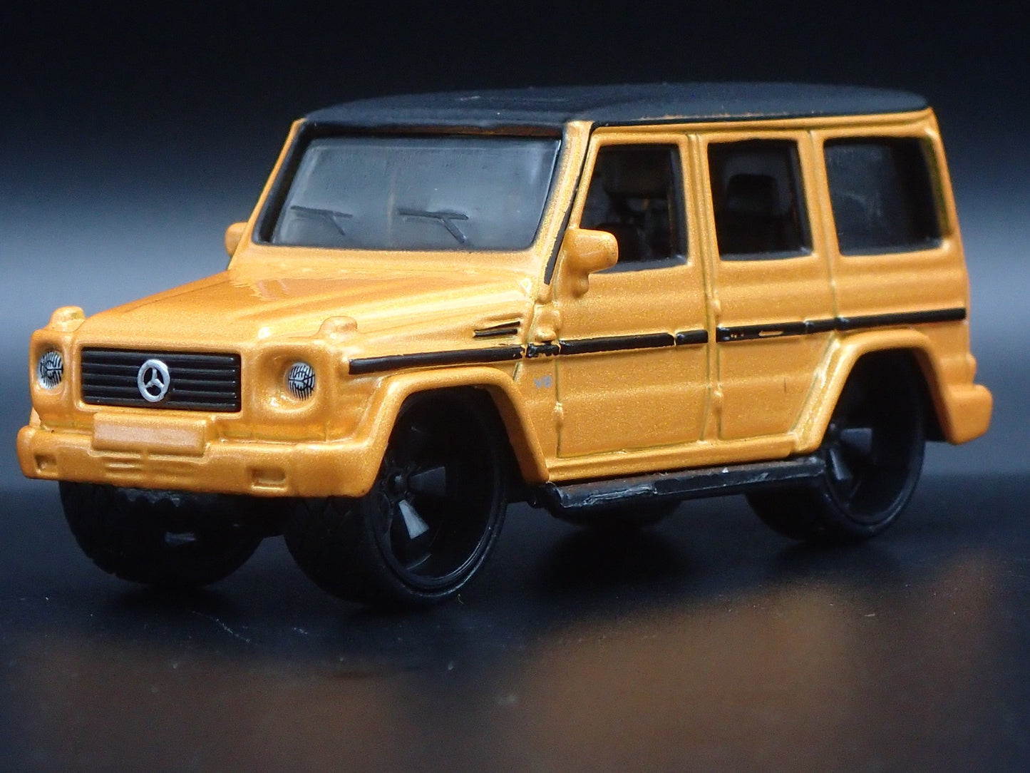 1991-2018 MERCEDES BENZ G 550 G WAGON ORANGE 1:64 SCALE DIECAST MODEL CAR