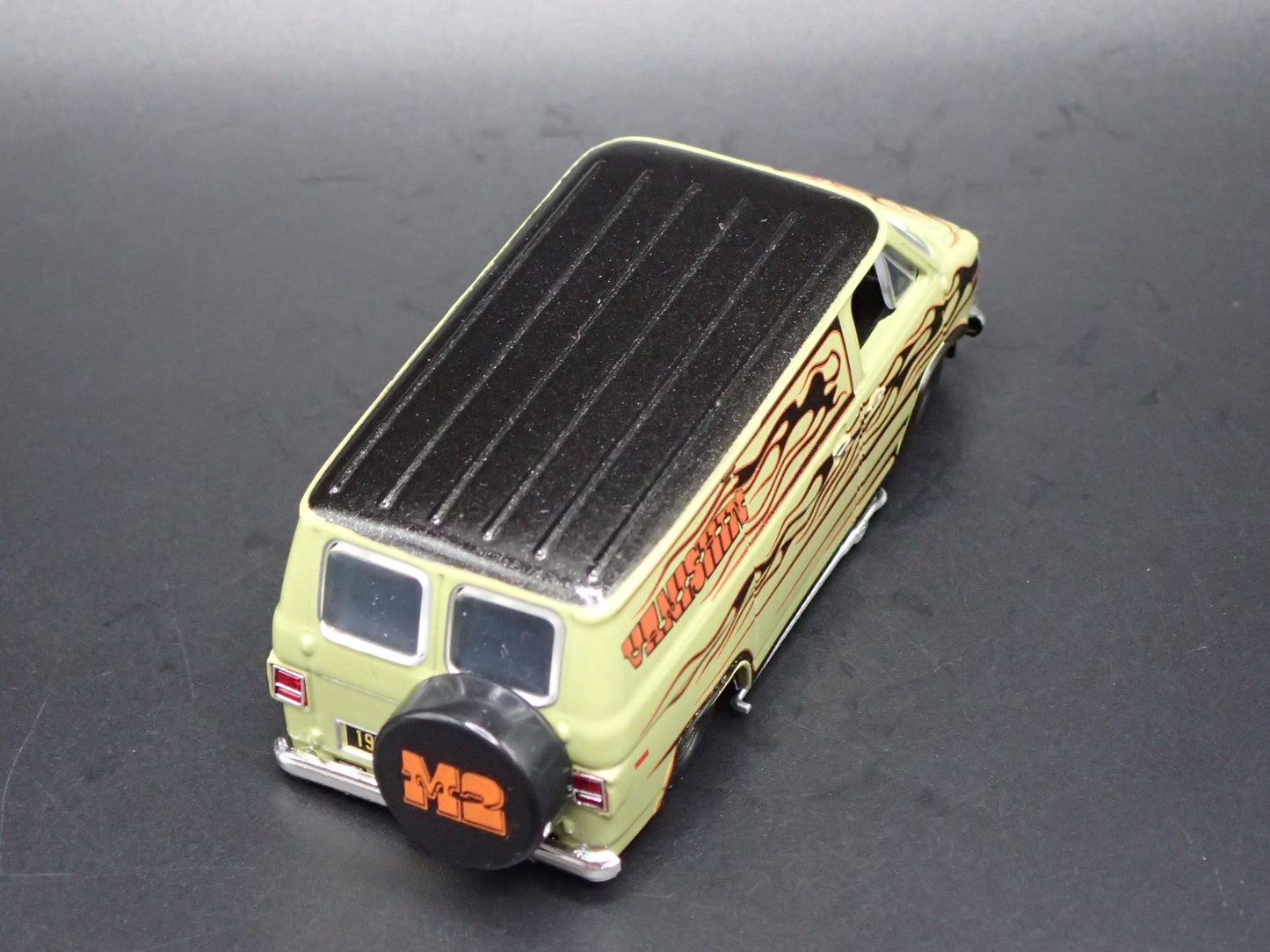 1971 71 CHEVY CHEVROLET VAN GREEN 1:64 SCALE COLLECTIBLE DIECAST MODEL CAR