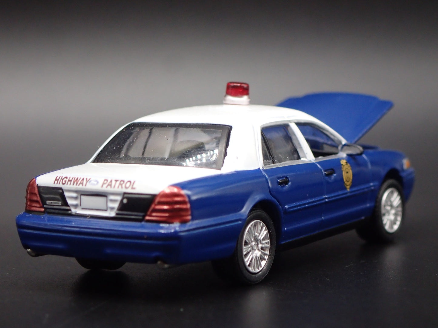 2011 11 FORD CROWN VICTORIA KANSAS HIGHWAY PATROL 1:64 SCALE DIECAST MODEL CAR