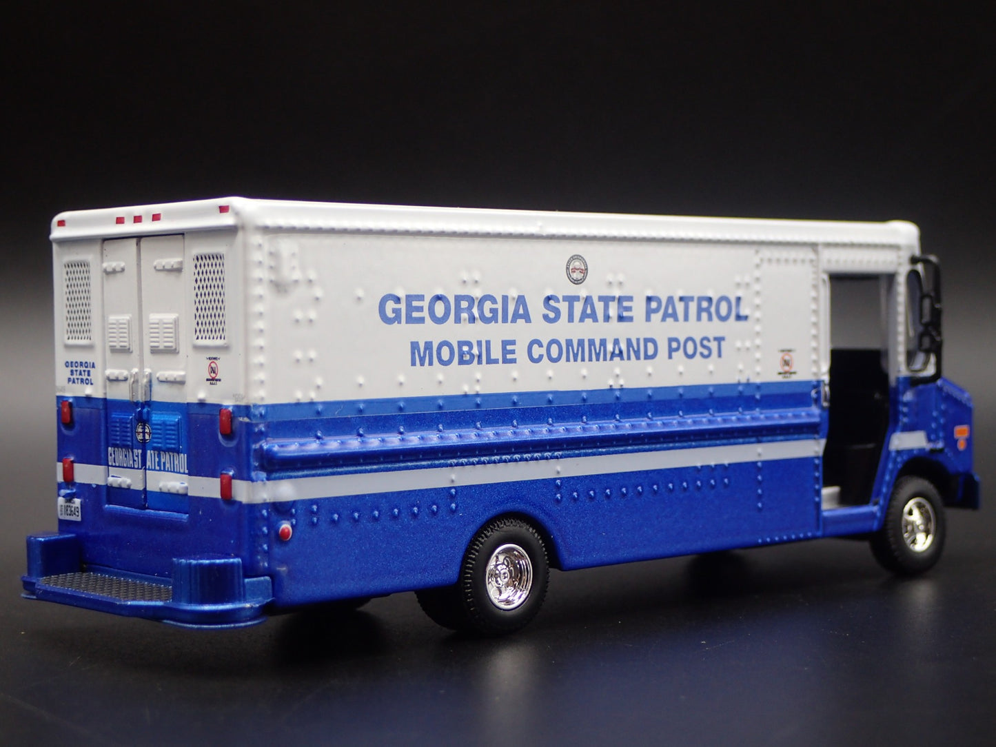 2019 19 DELIVERY STEP VAN GEORGIA STATE PATROL COMMAND 1:64 SCALE DIECAST MODEL