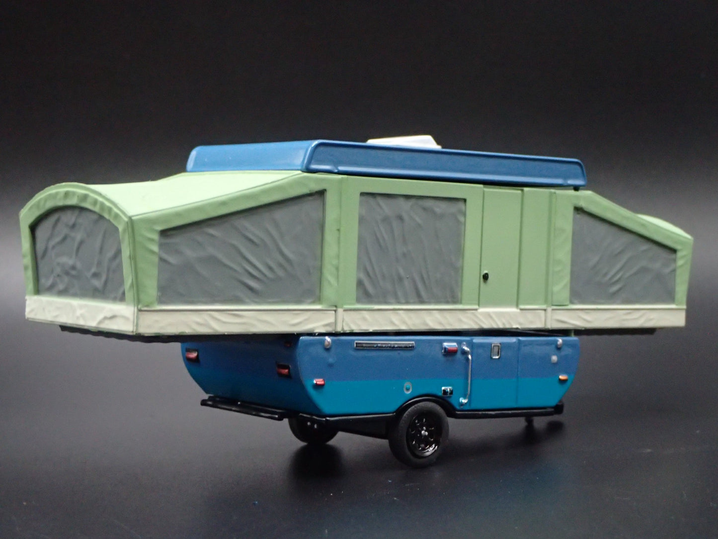 POP-UP CAMPER TRAILER DETAILED INTERIOR 1:64 SCALE DIORAMA DIECAST MODEL CAR
