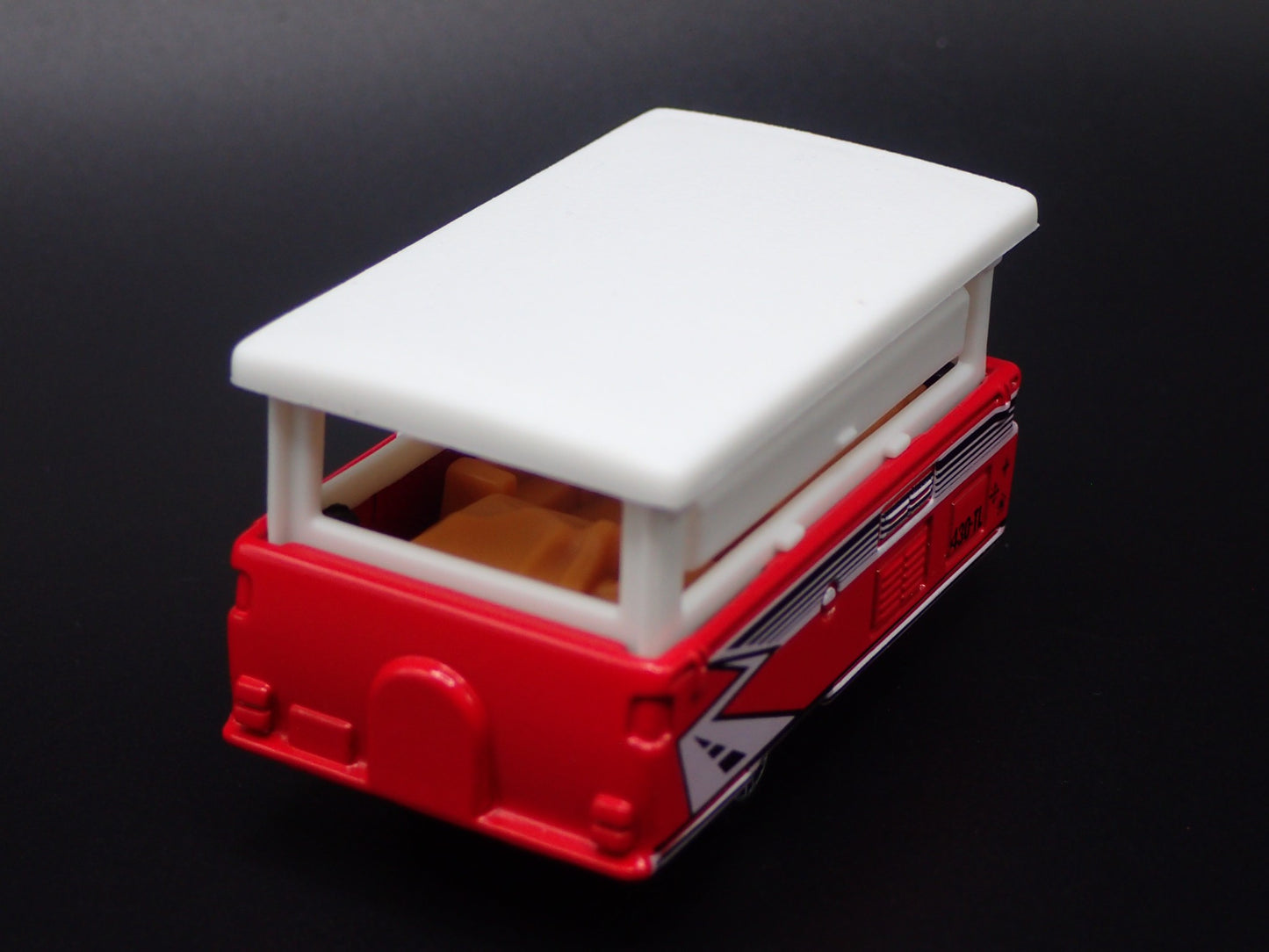 POP-UP CAMPER TRAILER RED RARE 1:64 SCALE COLLECTIBLE DIORAMA DIECAST MODEL CAR