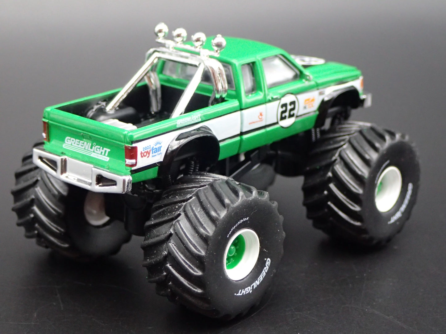 1986 86 CHEVY CHEVROLET S10 MONSTER PICKUP TRUCK 1:64 SCALE DIECAST MODEL CAR