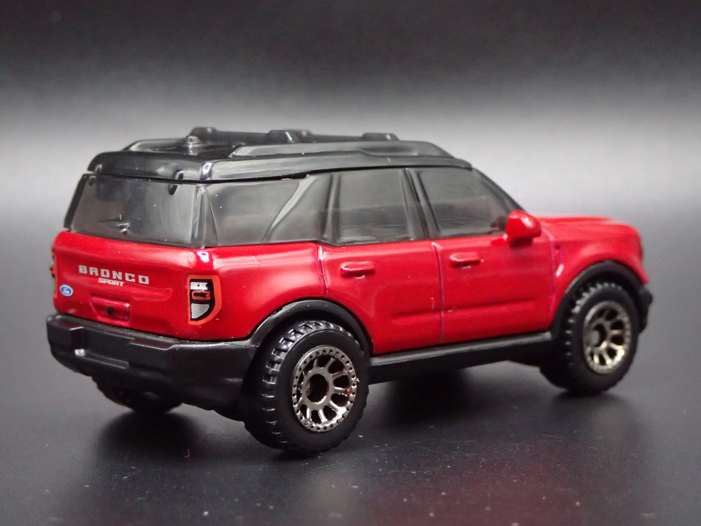 2021-2025 FORD BRONCO SPORT 1:64 MB SCALE COLLECTIBLE DIORAMA DIECAST MODEL CAR