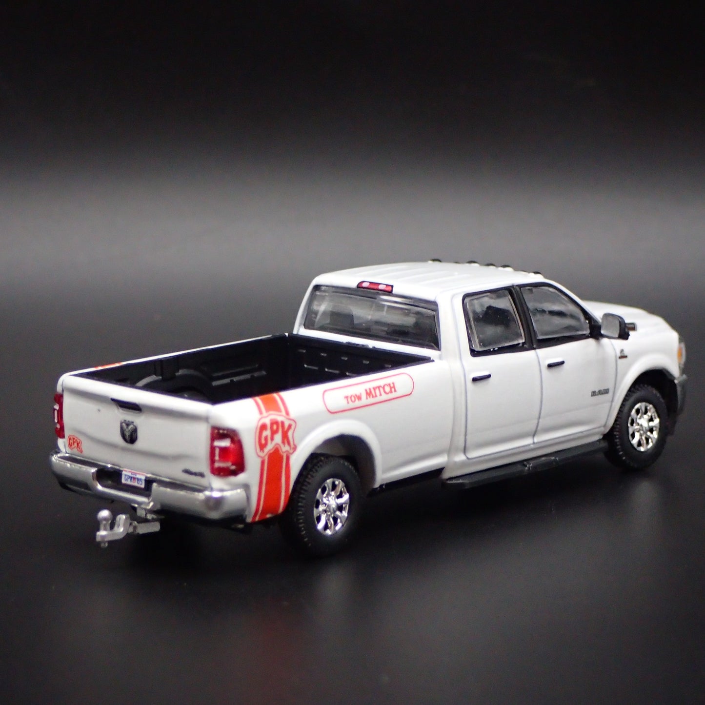 2021-2025 RAM 2500 CREW CAB TRUCK W HITCH GPK RARE 1/64 SCALE DIECAST MODEL CAR