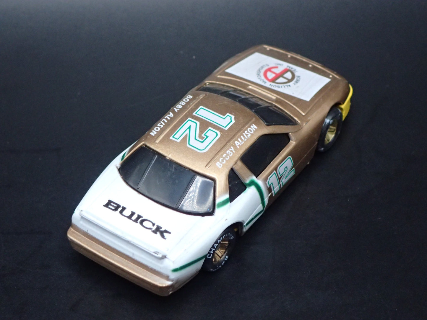 1991 91 BUICK REGAL 12 BOBBY ALLISON NASCAR 1:64 SCALE COLLECTIBLE DIECAST CAR