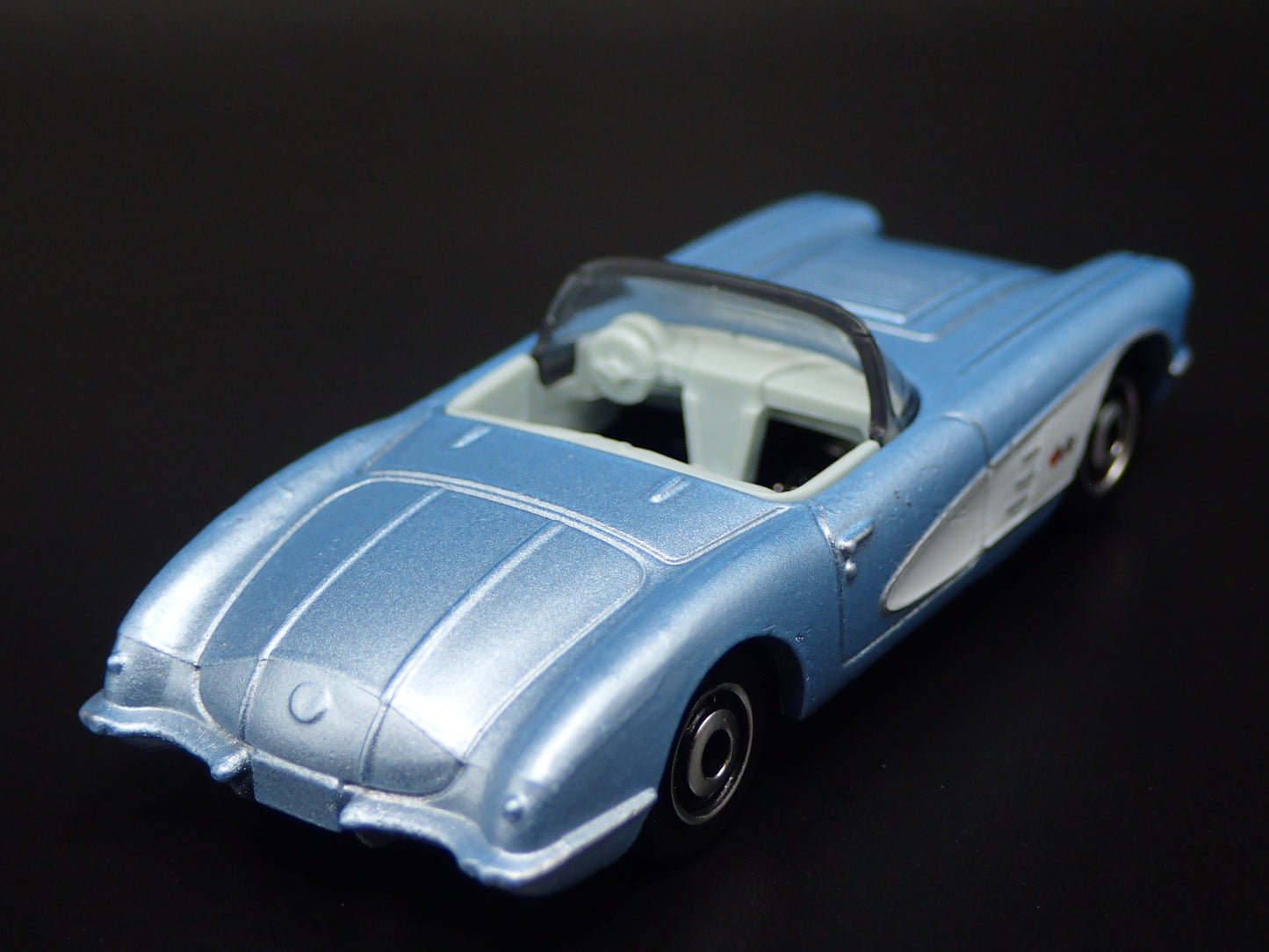 1958 58 CHEVY CHEVROLET CORVETTE CONVERTIBLE BLUE 1:64 SCALE DIECAST MODEL CAR