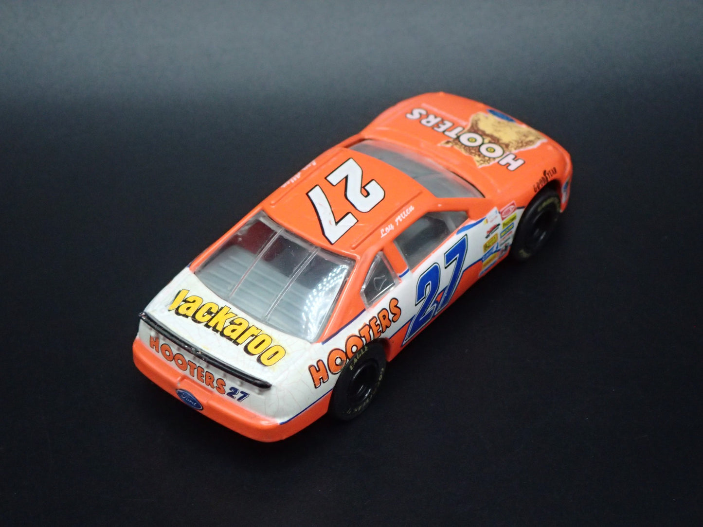 1995 FORD THUNDERBIRD 27 LOY ALLEN HOOTERS NASCAR 1:64 SCALE DIECAST MODEL CAR