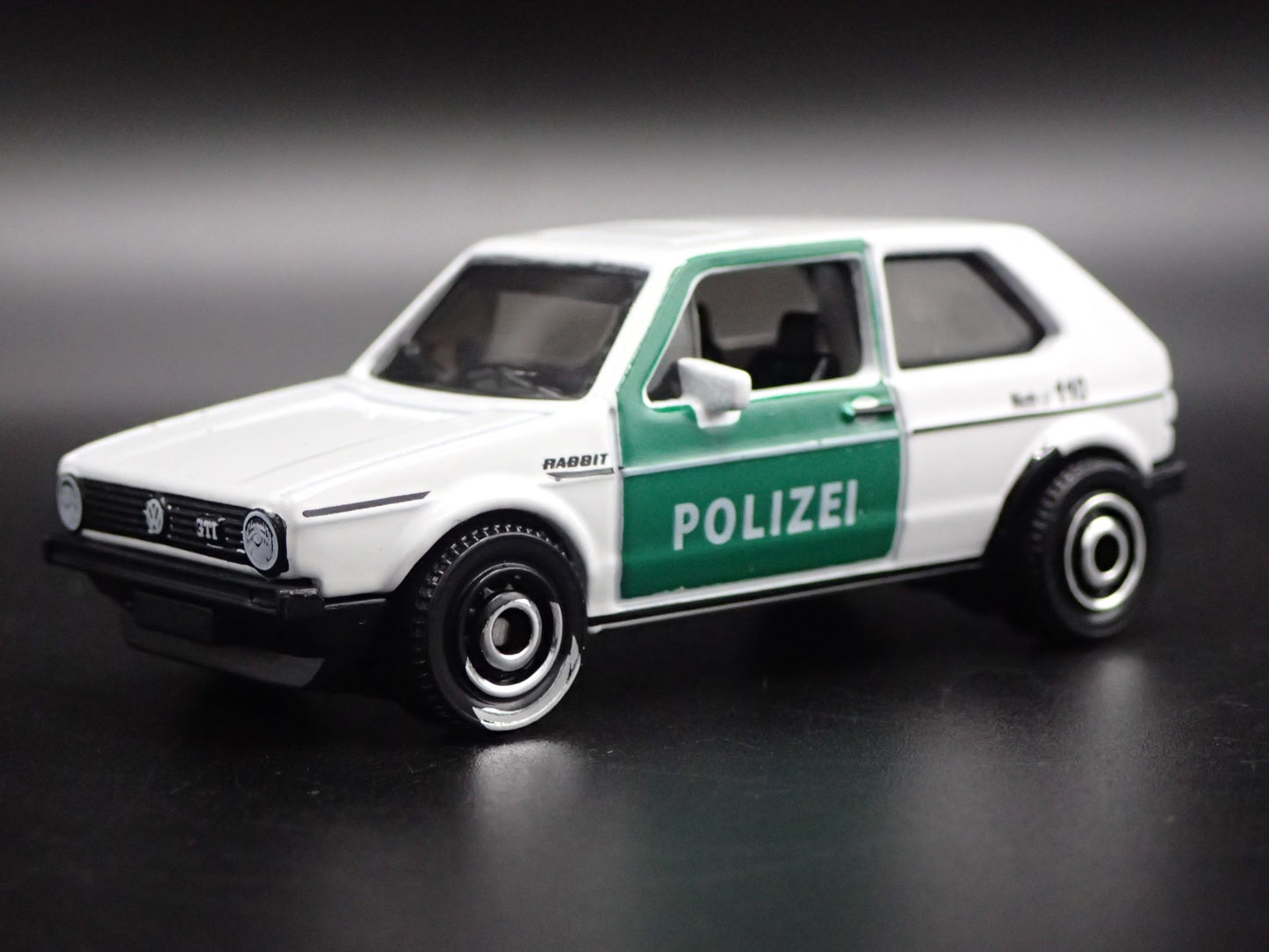 1976 76 VW VOLKSWAGEN GOLF MK1 POLIZEI 1:64 SCALE DIORAMA DIECAST MODEL CAR