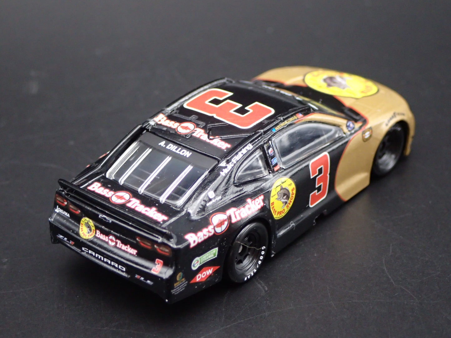 2021 21 CHEVY CAMARO ZL1 3 AUSTIN DILLON BASS PRO NASCAR 1:64 DIECAST MODEL CAR