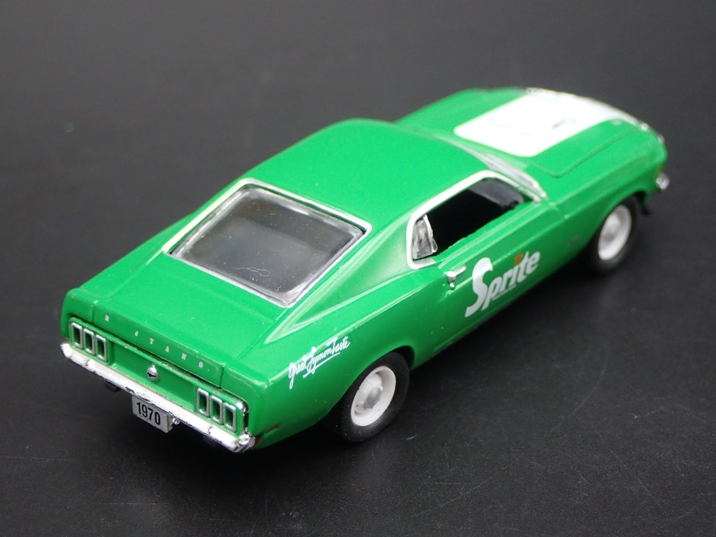 1970 70 FORD MUSTANG 428 SCJ FASTBACK SPRITE GREEN 1:64 SCALE DIECAST MODEL CAR