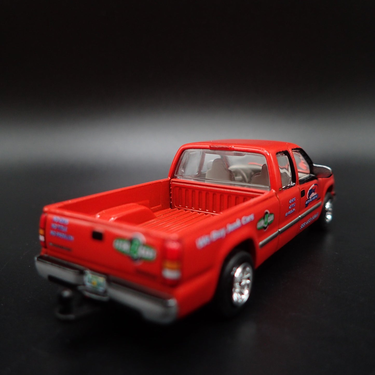 1999-2007 CHEVY CHEVROLET SILVERADO TRUCK W HITCH 1:64 SCALE DIECAST MODEL CAR