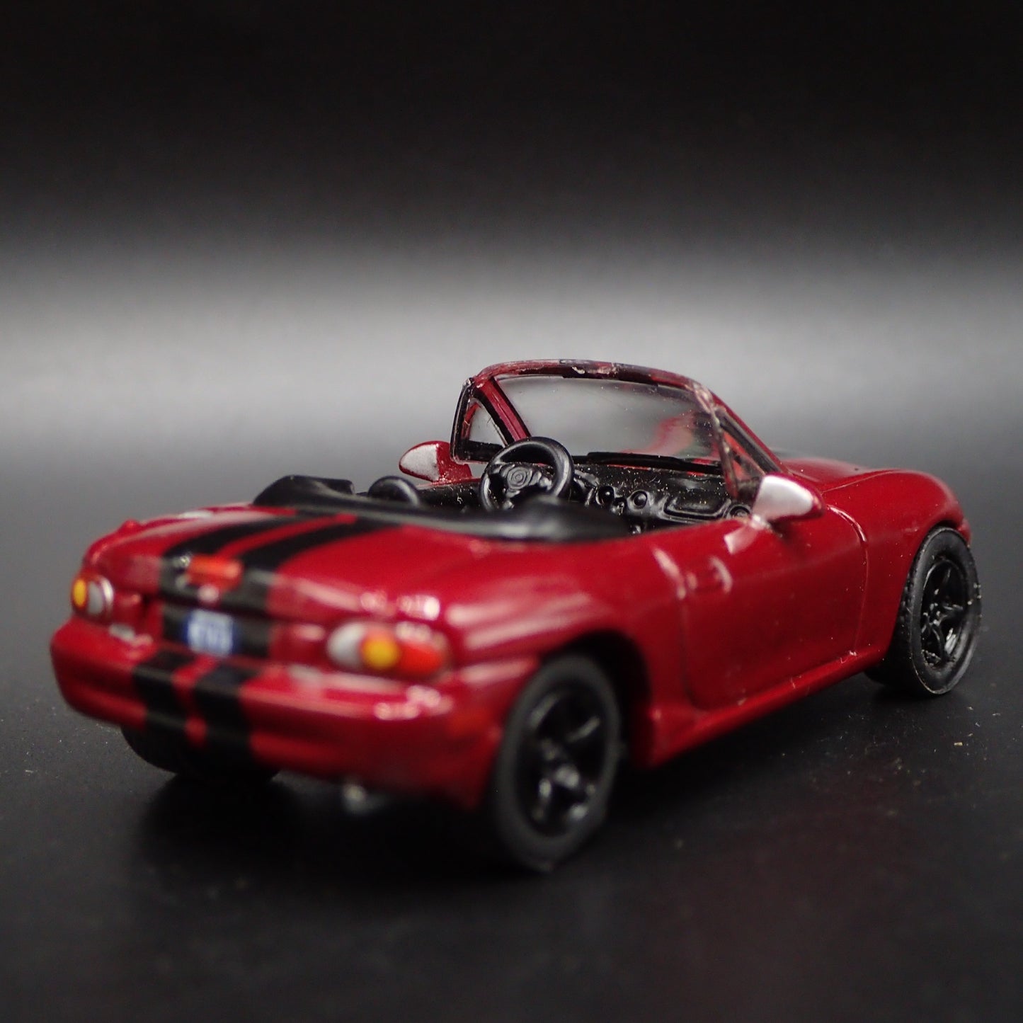 1999-2004 MAZDA MX5 MIATA NB 1:64 SCALE COLLECTIBLE DIORAMA DIECAST MODEL CAR